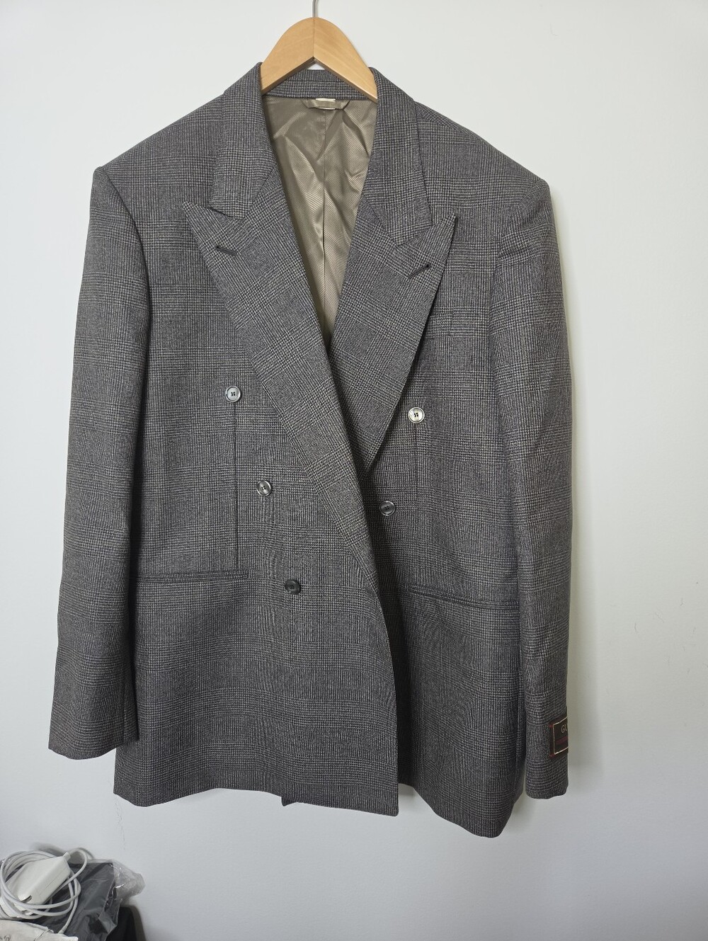 Gucci Double-Breasted Gray Glen Plaid Vintage Blazer Size 48 (EU 58) NWT